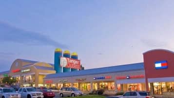 Shopping centre