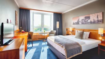 Superior Double or Twin Room | Hypo-allergenic bedding, in-room safe, desk, blackout curtains