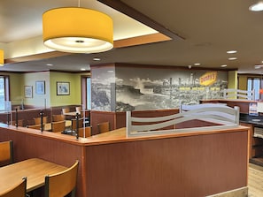 4 restaurants, breakfast, lunch, dinner served; American cuisine