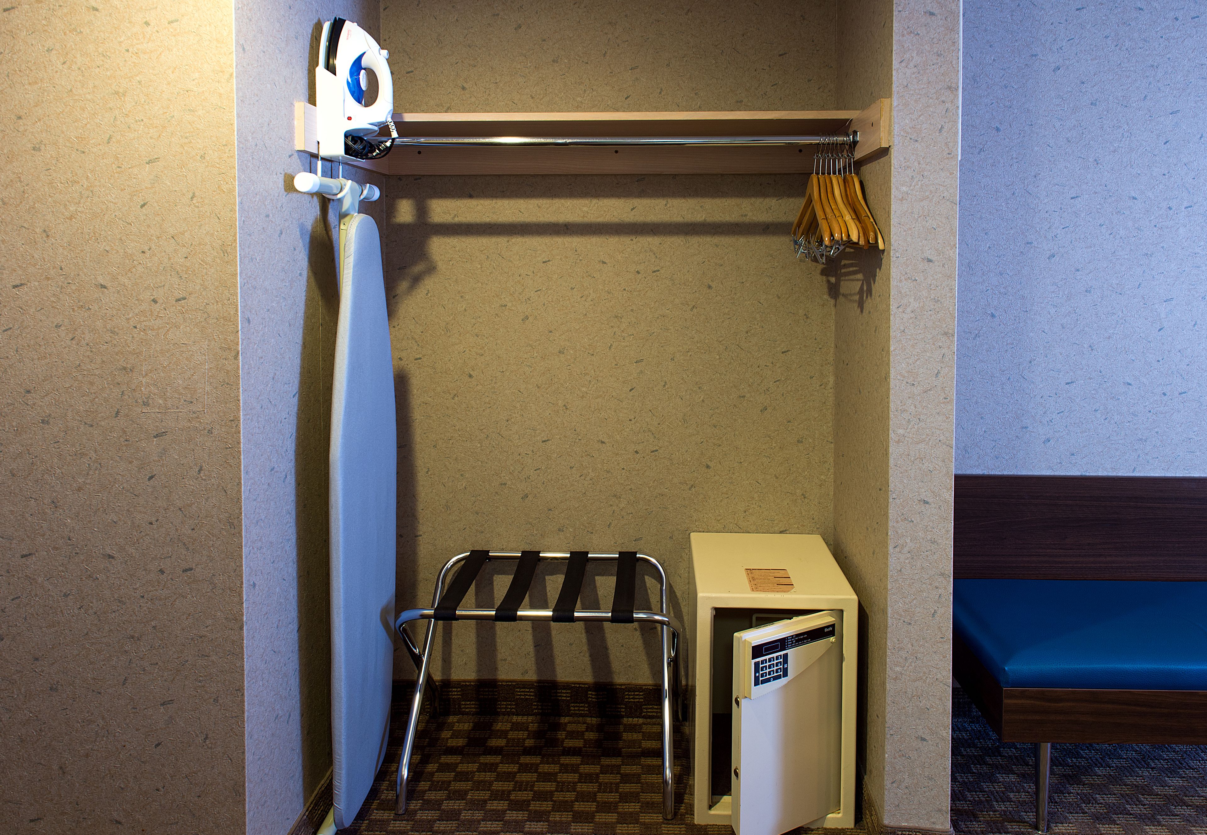 premium bedding, in-room safe, desk, blackout curtains