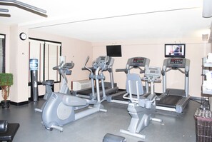 Gym - Wyndham Garden Lafayette (Lafayette)