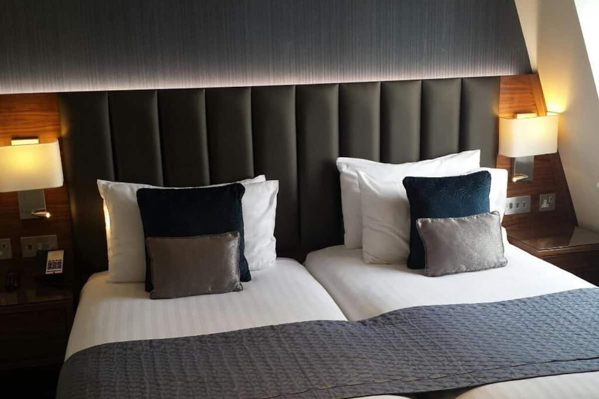 In-room safe, desk, blackout drapes, soundproofing