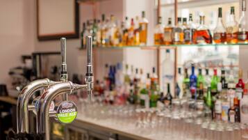Bar (på overnatningsstedet)