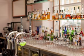 Bar (en el alojamiento)