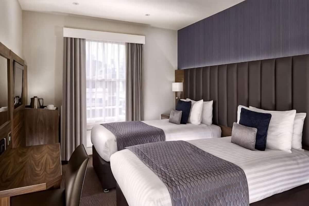 In-room safe, desk, blackout drapes, soundproofing