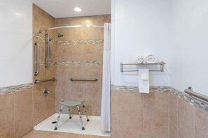 Standard Room, 1 Queen Bed | Bathroom shower