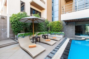Sundeck