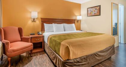 Econo Lodge Louisville Downtown