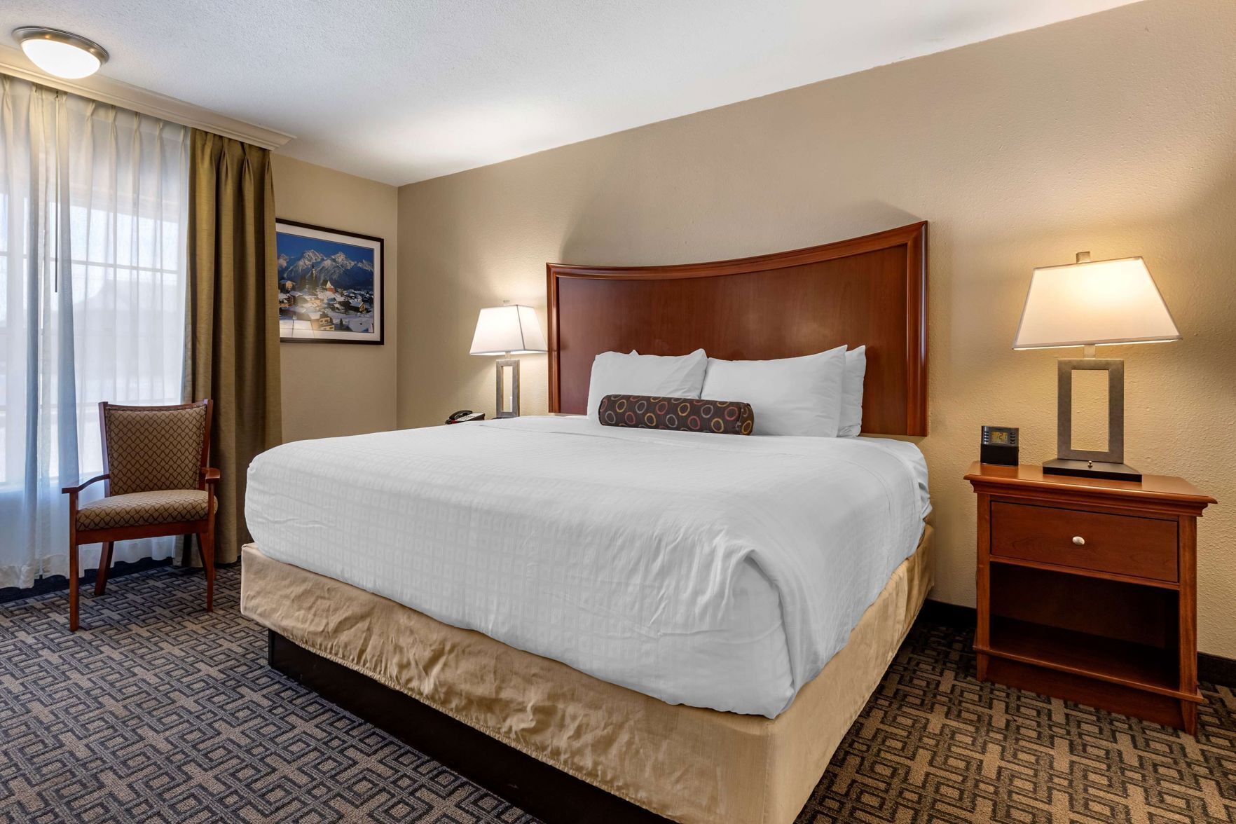 Ropa de cama de alta calidad, camas con pillow-top y muebles diferentes 