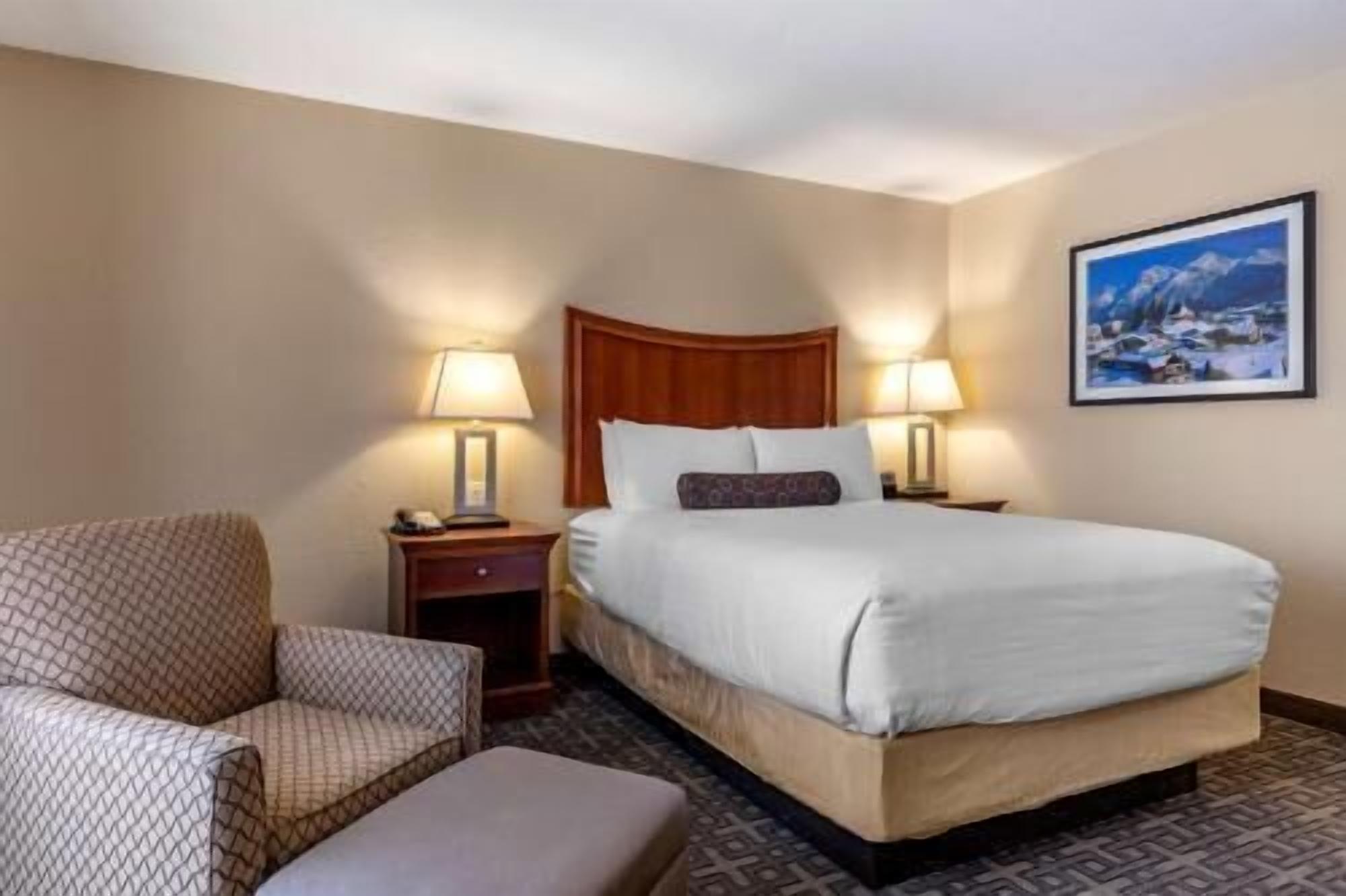 Ropa de cama de alta calidad, camas con pillow-top y muebles diferentes 