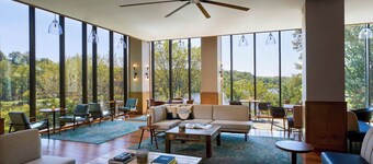 Merriweather Lakehouse, Autograph Collection