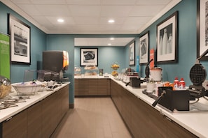Free daily buffet breakfast