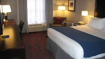 1 slaapkamer, een bureau, een laptopwerkplek, verduisterende gordijnen