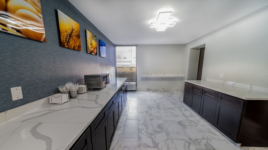 Comfort Inn & Suites Wyomissing/Reading