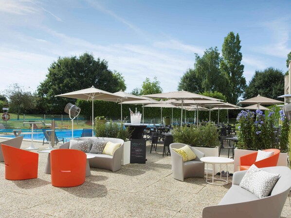 Breakfast, lunch, dinner served; French cuisine, pool views 