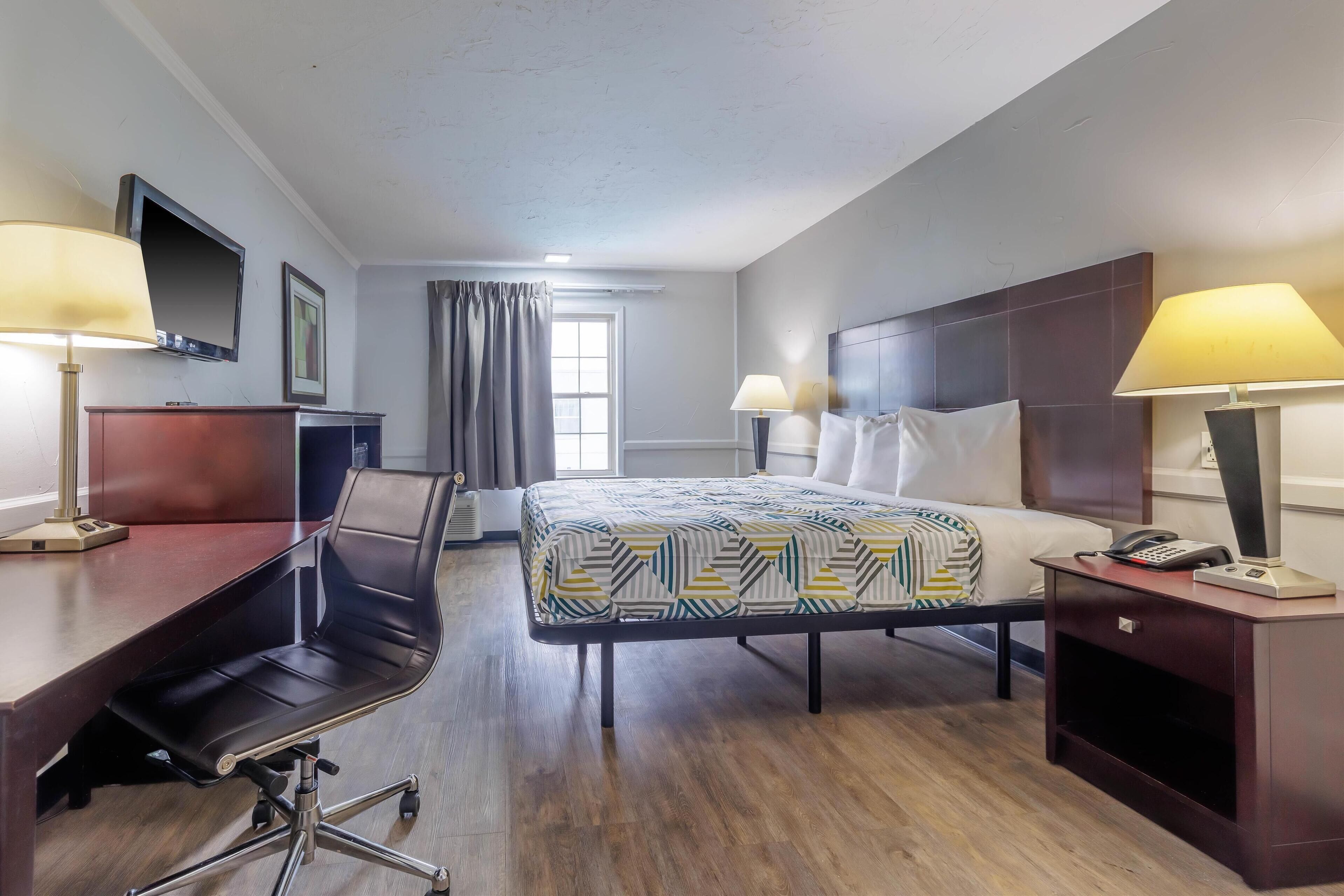 In-room safe, iron/ironing board, free WiFi, bed sheets