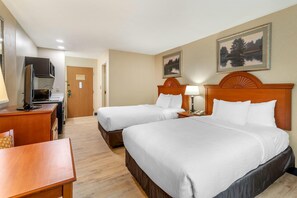 Room, 2 Double Beds, Non Smoking (Efficiency) | Desk, iron/ironing board, free cots/infant beds, free WiFi - Quality Inn at Bangor Mall (Bangor)