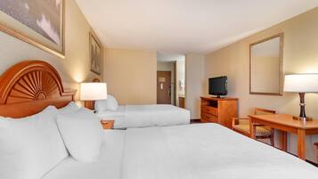 مكتب ومكواة/لوح كي وأسرّة أطفال/رضّع (مجانًا) وواي فاي مجانًا