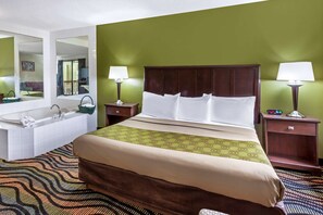 スイート キングベッド 1 台 禁煙 | アイロン / アイロン台、可動式ベッド、WiFi (無料)、ベッドシーツ