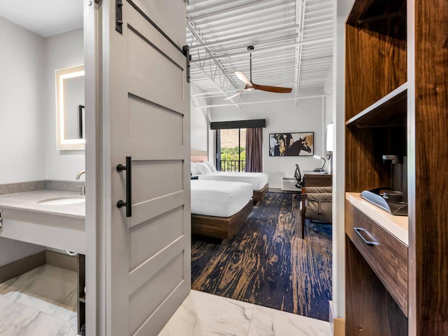 Chambre Standard, 2 grands lits, non-fumeur