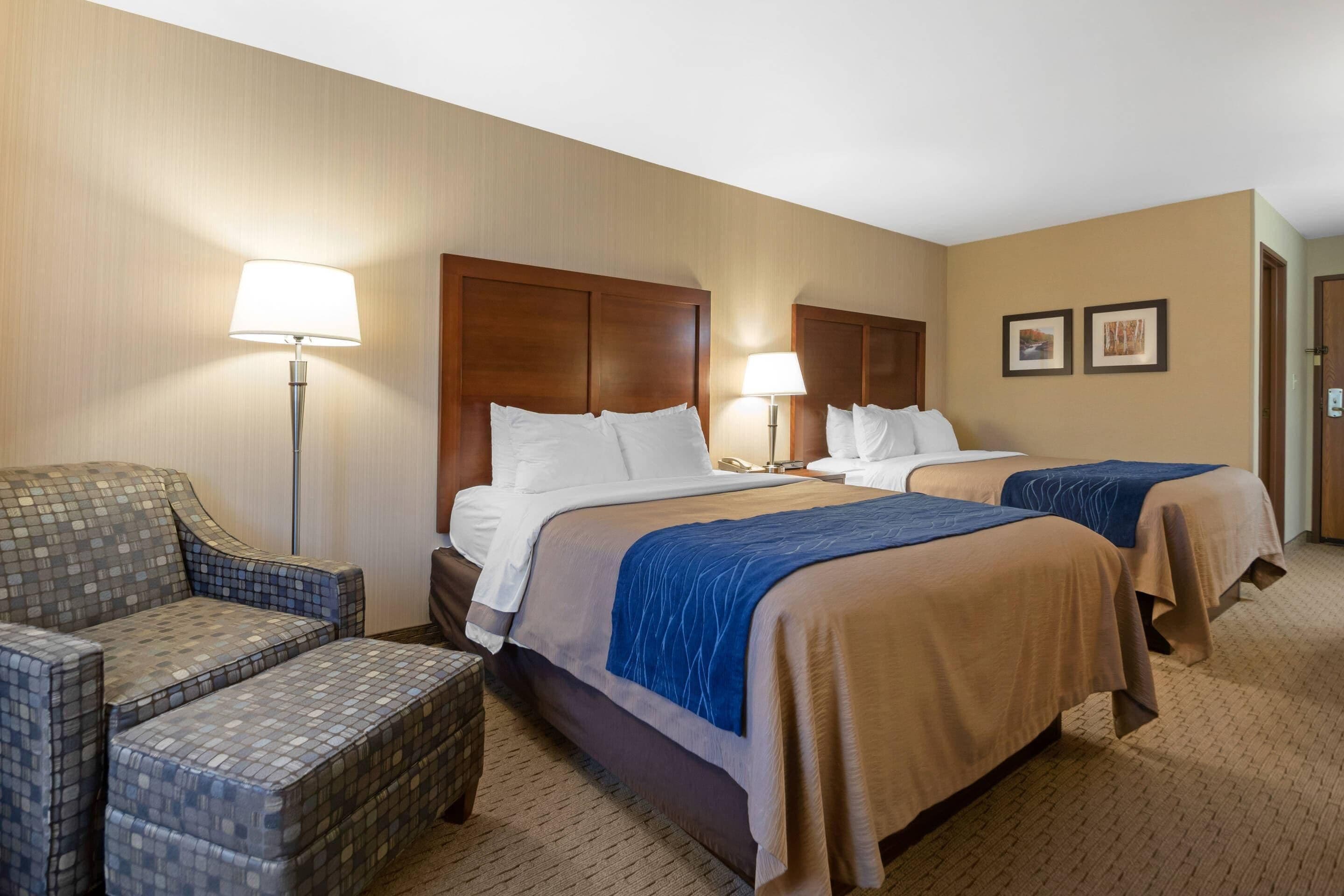 In-room safe, desk, laptop workspace, iron/ironing board
