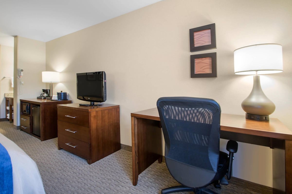 Standard Room, 2 Queen Beds, Non Smoking | In-room safe, desk, laptop workspace, iron/ironing board