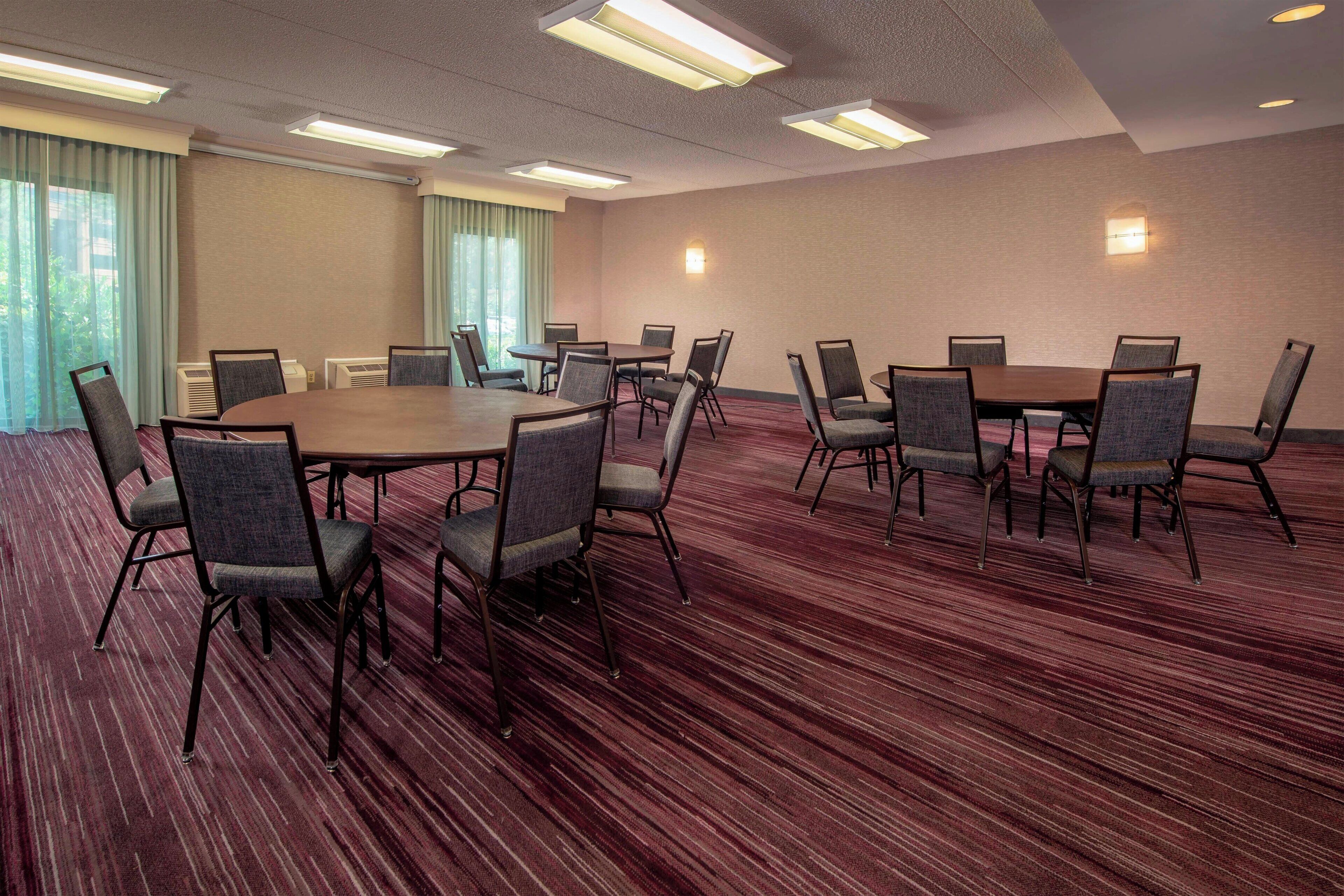 Photo - Courtyard by Marriott Rockville