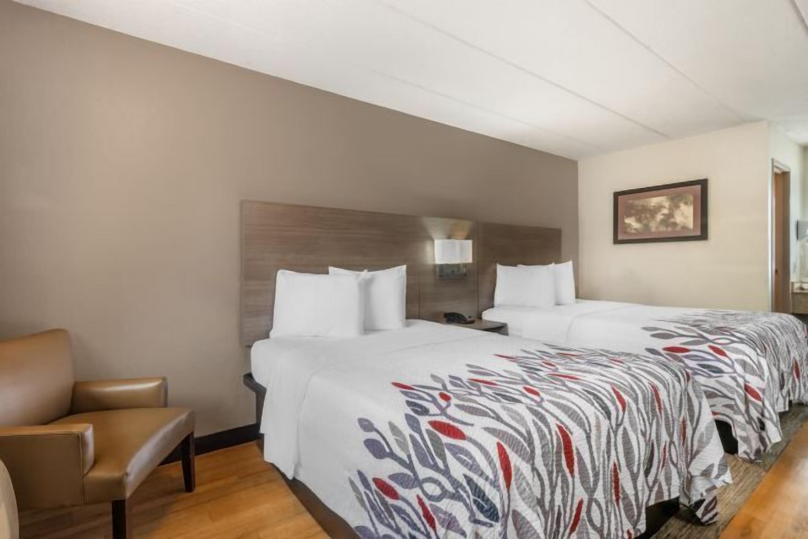 Caja de seguridad en la habitación y escritorio 