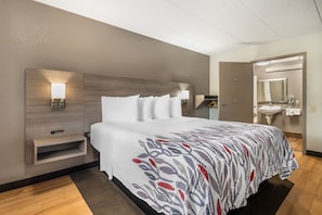 Habitació Deluxe, 1 llit de matrimoni gran, accessible (Smoke Free) | Caixa forta a l'habitació i escriptori