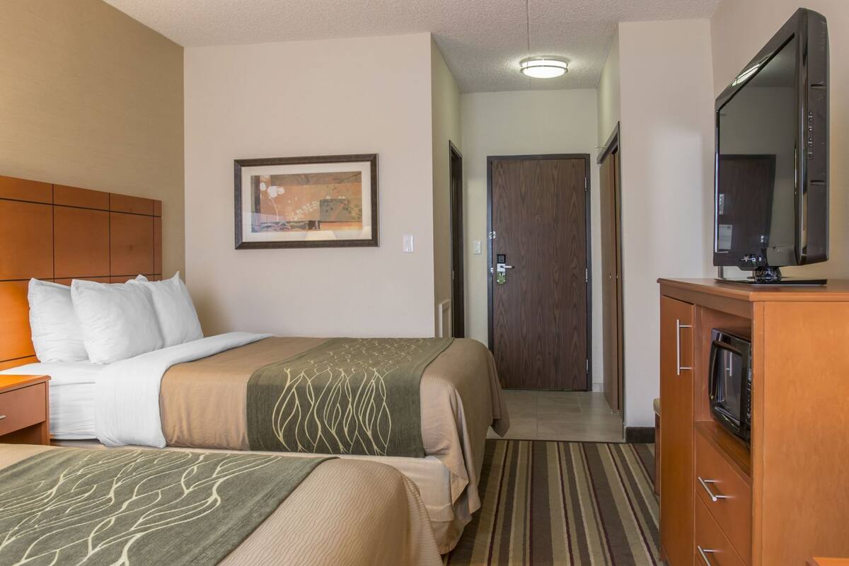 Roupas de cama premium, espaço de trabalho para notebook