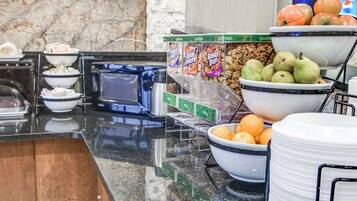 Desayuno buffet incluido todos los días