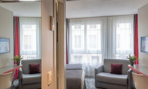 Standard Twin Room | In-room safe, desk, soundproofing, free cots/infant beds - Hotel Inn Design Paris Place d'Italie (Paris)