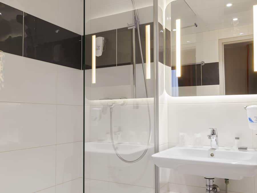 In-room safe, desk, soundproofing, free cots/infant beds