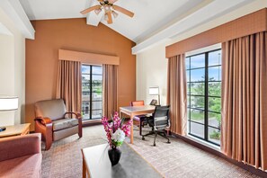 Suite, 1 King Bed with Sofa bed, Non Smoking | Premium bedding, desk, laptop workspace, blackout drapes