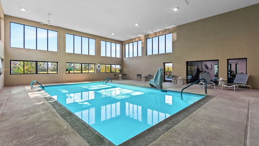 Spark by Hilton Bardstown