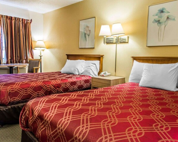 Free cribs/infant beds, rollaway beds, free WiFi - Economy Inn (Waynesburg)