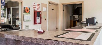 Economy Inn