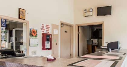 Economy Inn