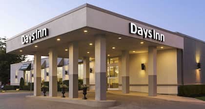 Days Inn by Wyndham London