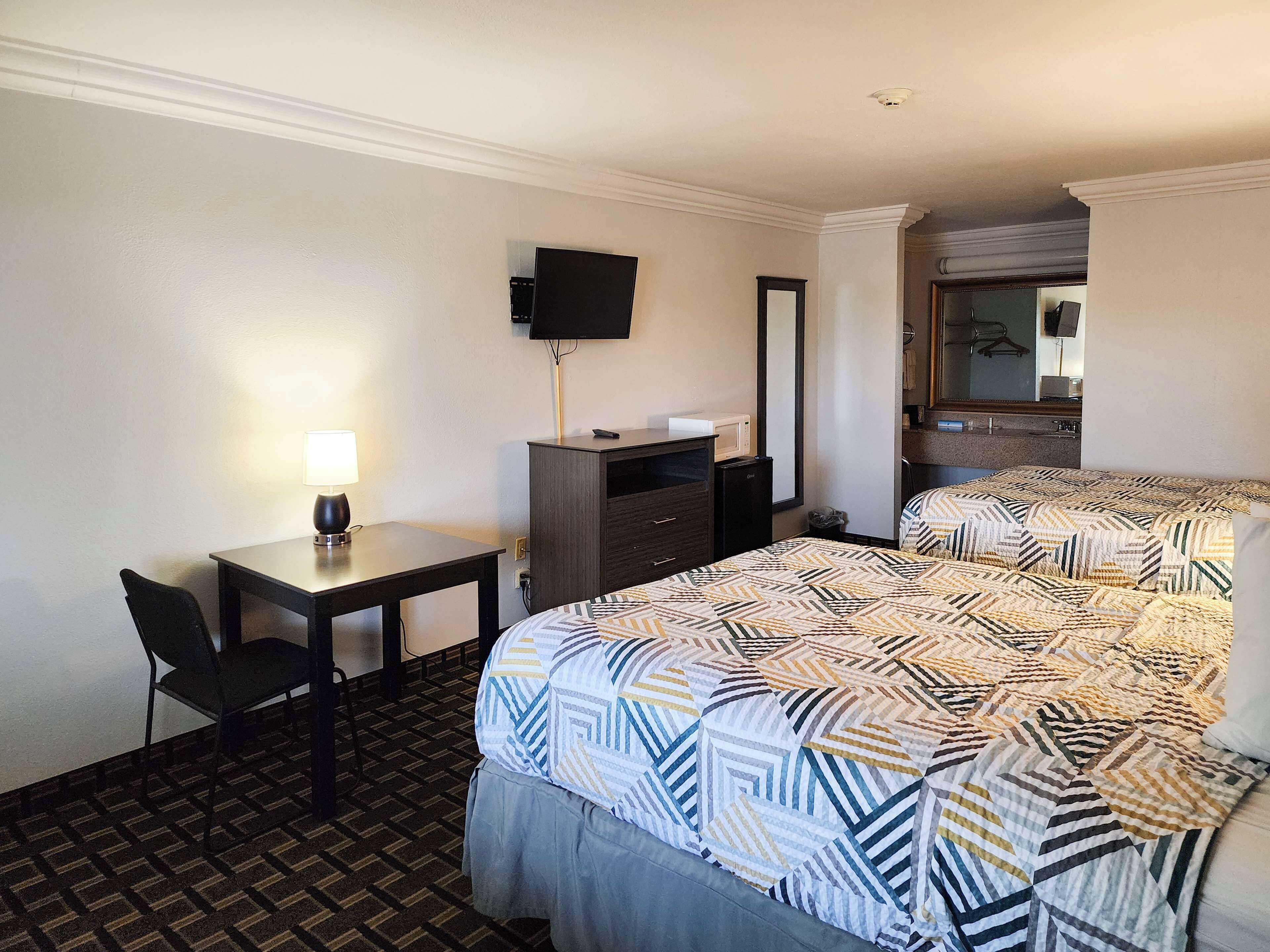 Desk, iron/ironing board, free WiFi, bed sheets