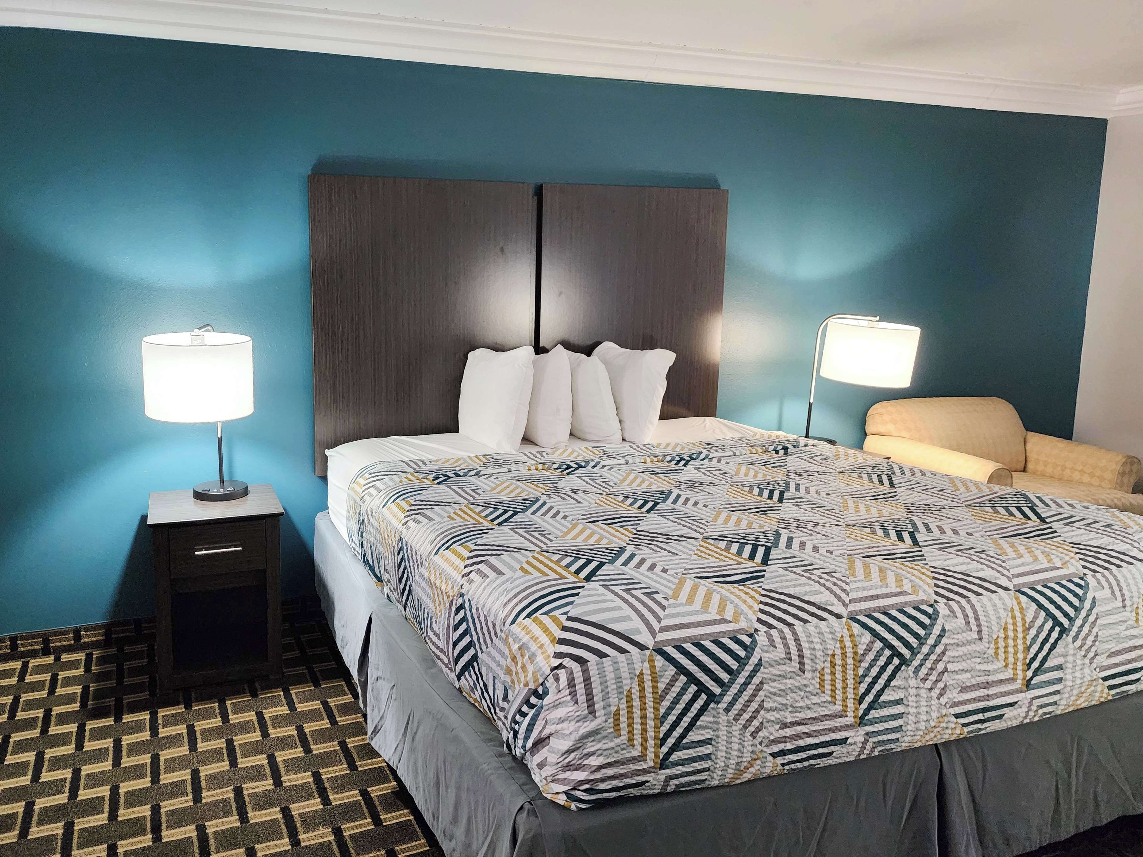 Desk, iron/ironing board, free WiFi, bed sheets