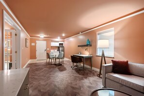 Suite, 1 King Bed, Non Smoking, Kitchenette (Walk-in Shower;with Sofabed) | Pillowtop beds, in-room safe, desk, laptop workspace