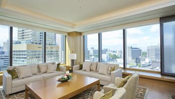 32-inch flat-screen TV with cable channels, TV, pay films