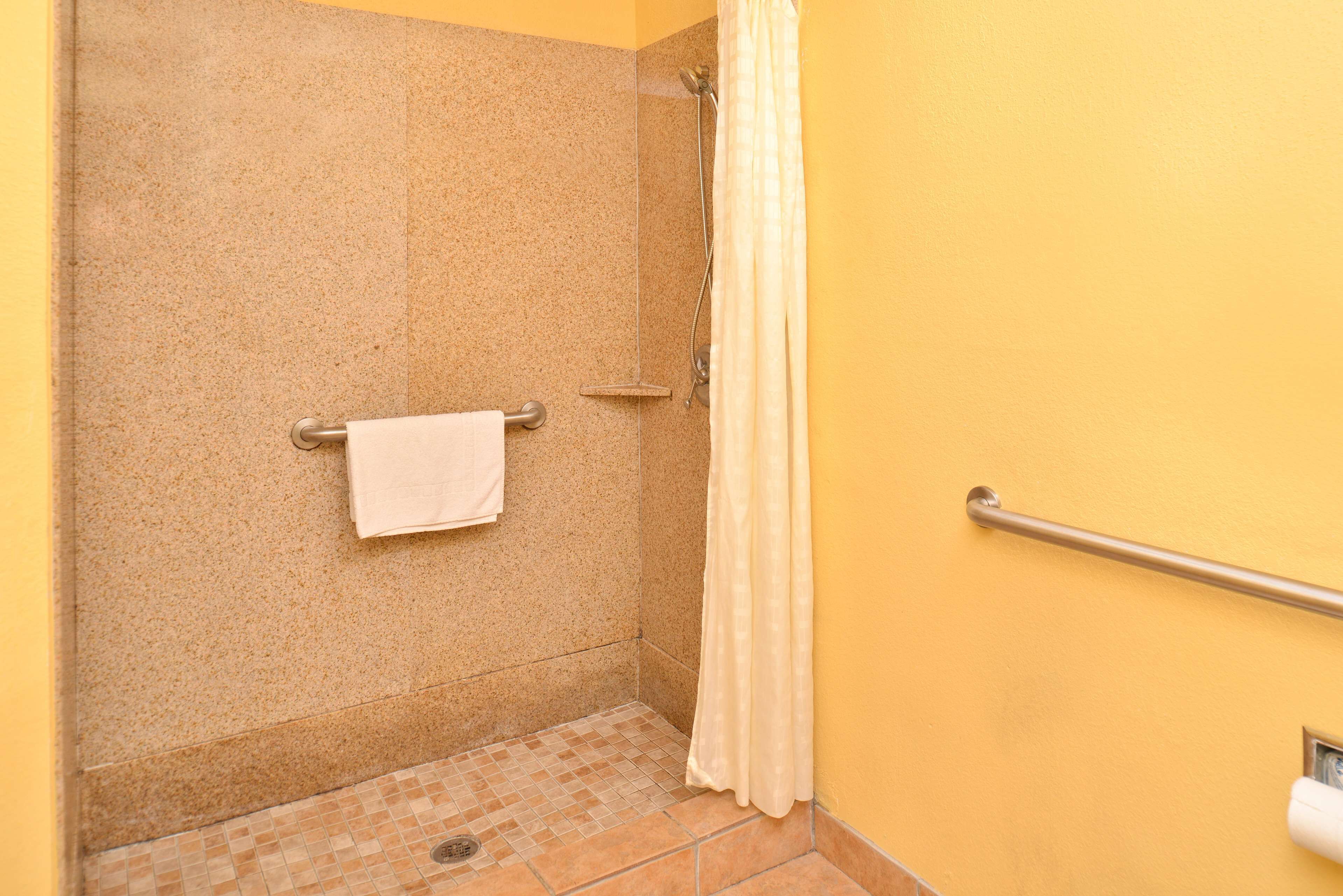 Ducha del cuarto de baño
