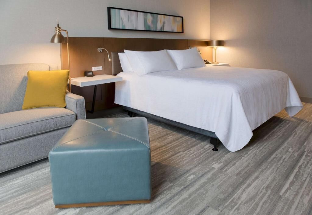 Hypo-allergenic bedding, blackout drapes, iron/ironing board, free WiFi