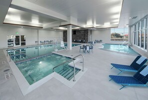 Una piscina techada