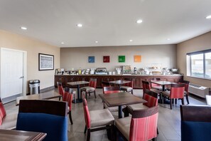Desayuno continental incluido todos los días