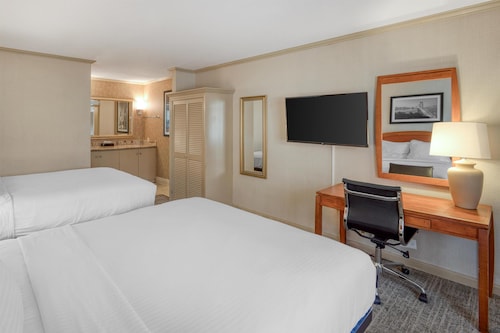 SureStay Plus Hotel by Best Western Mountain View