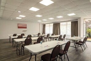 Meeting facility - Ramada by Wyndham Cocoa (Cocoa)