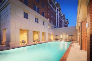 Seasonal outdoor pool